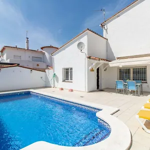 Goldhome - Montseny 11 - Private Heated Pool Empuriabrava
